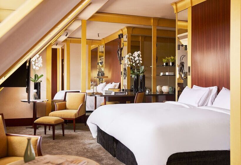 キングサイズベッドのスタンダードルーム, Park Hyatt Paris Vendome