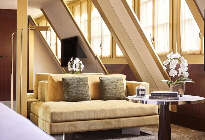 キングサイズベッドのスタンダードルーム, Park Hyatt Paris Vendome