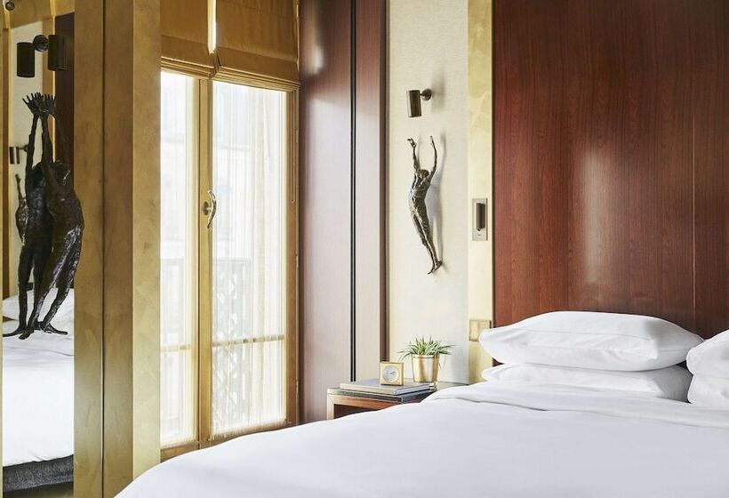 キングサイズベッドのスタンダードルーム, Park Hyatt Paris Vendome