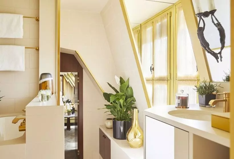 デラックススイート, Park Hyatt Paris Vendome