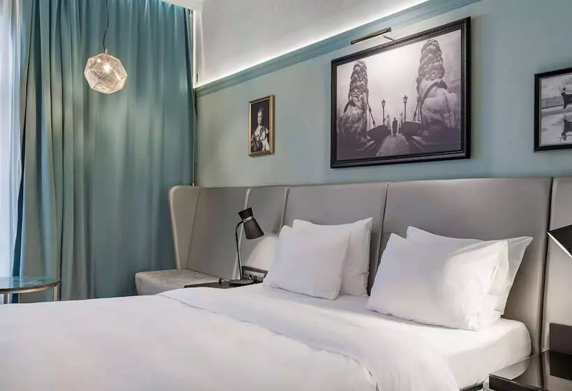 اتاق سوپریور با چشمانداز شهر, Radisson Royal Hotel, St. Petersburg