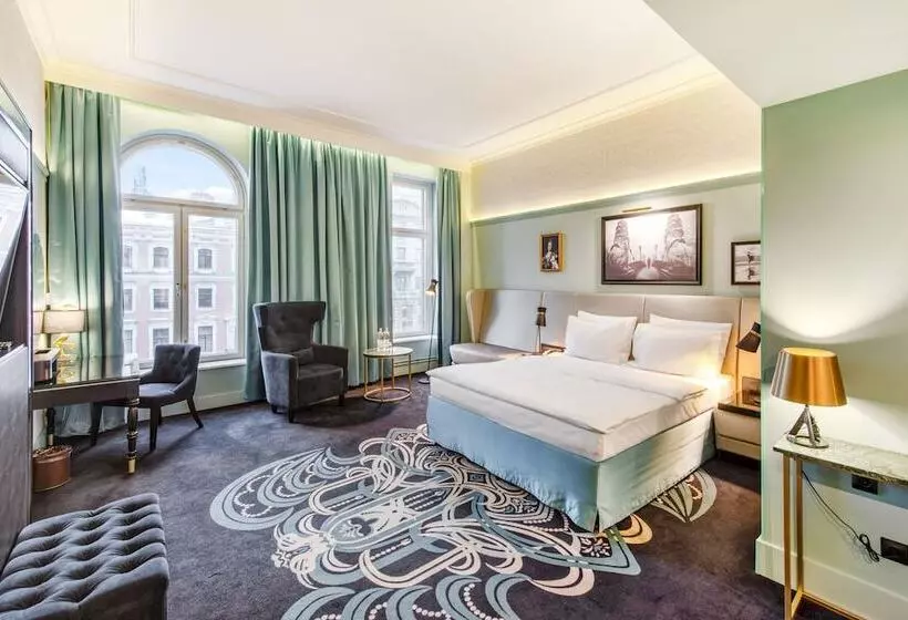 اتاق سوپریور با چشمانداز شهر, Radisson Royal Hotel, St. Petersburg