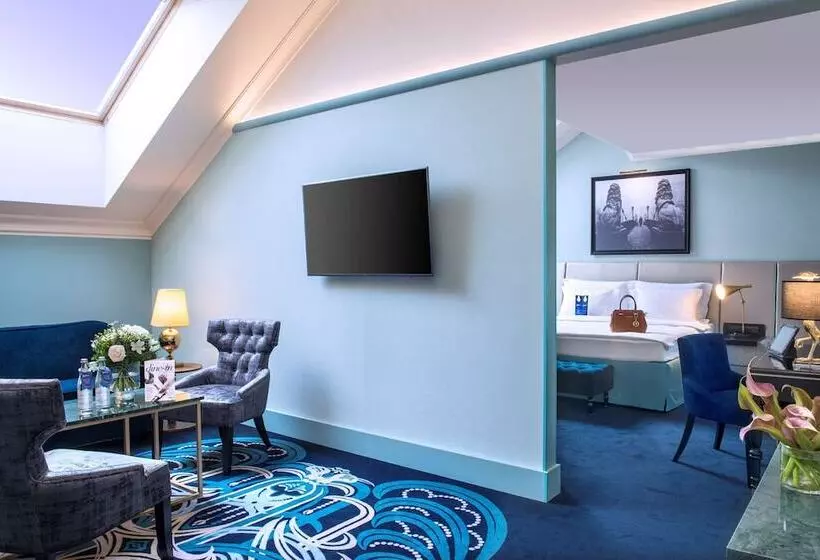 سوییت, Radisson Royal Hotel, St. Petersburg