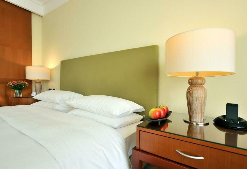 클럽 룸 킹침대, Regent Warsaw