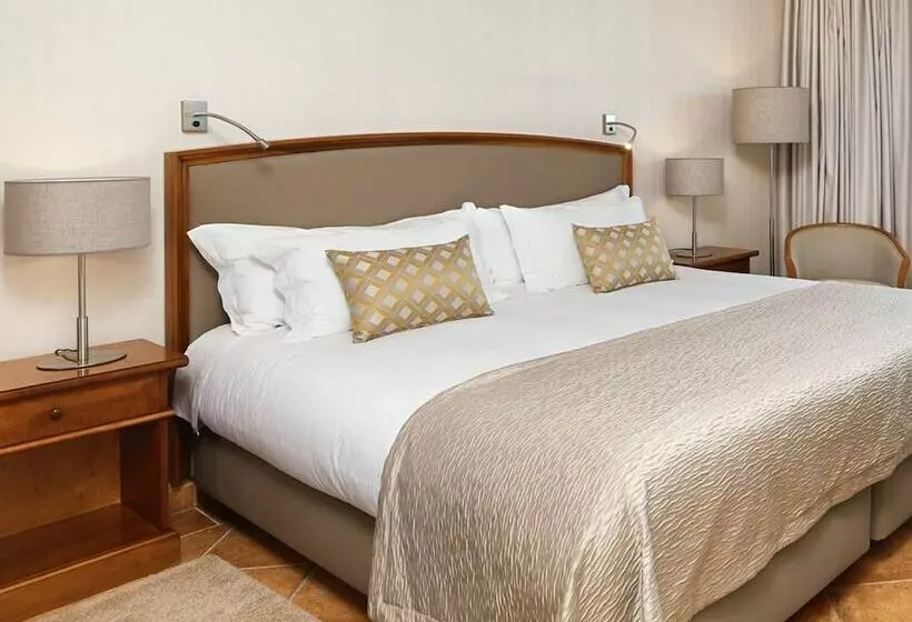 اتاق خانوادگی با چشم‌انداز باغ, Ria Park Hotel & Spa