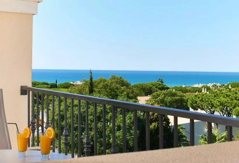 اتاق خانوادگی با چشم‌انداز جانبی دریا, Ria Park Hotel & Spa