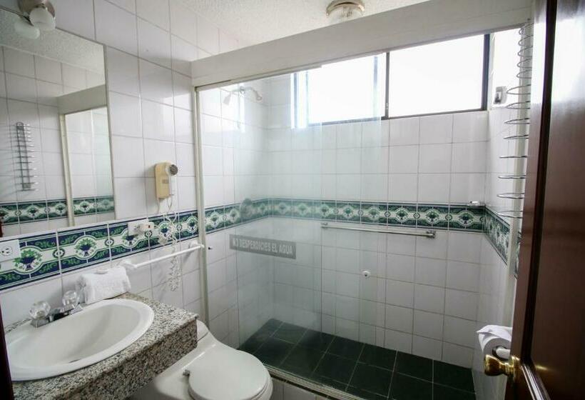 エクゼクティブスイート, Stanford Suites