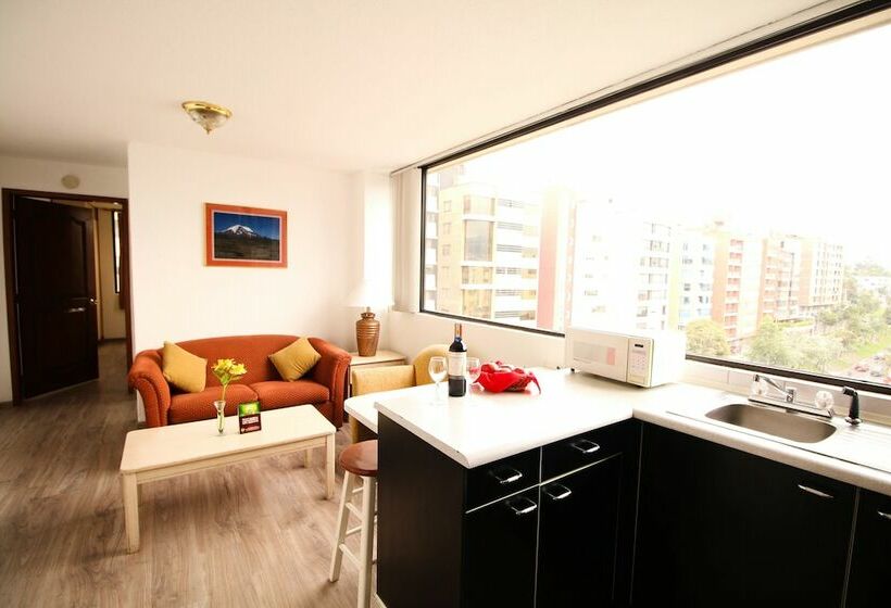 エクゼクティブスイート, Stanford Suites