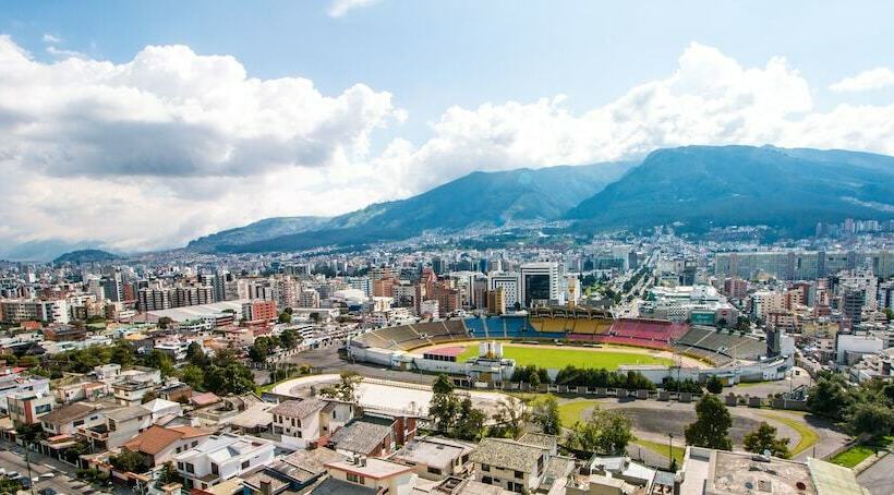 エクゼクティブスイート, Stanford Suites