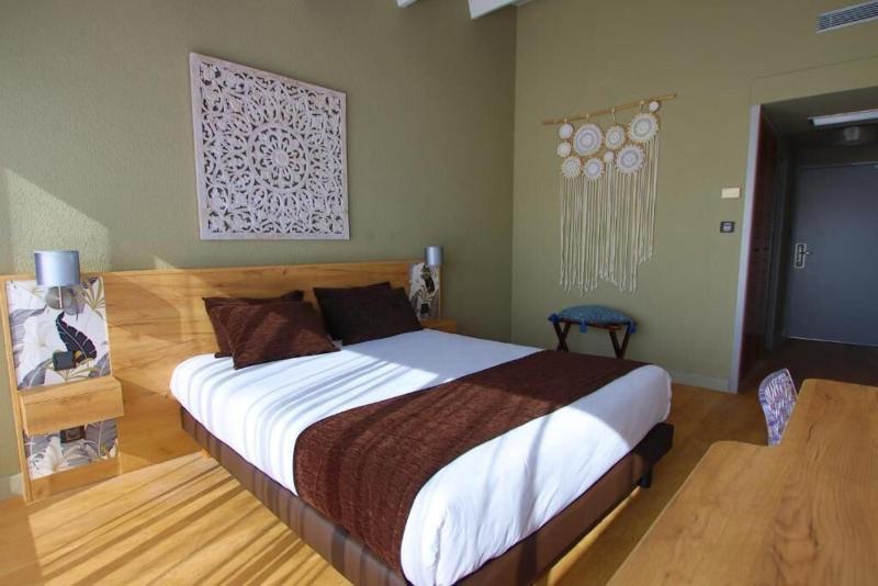 エクゼクティブスイート, Stanford Suites