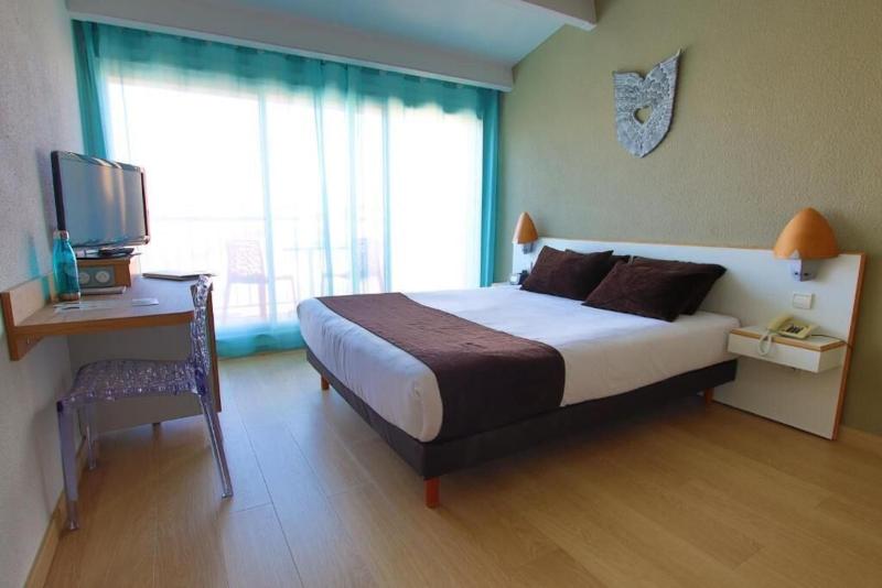 エクゼクティブスイート, Stanford Suites