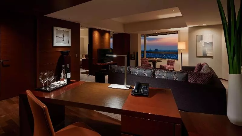 プレジデントスイートルーム, Stanford Suites