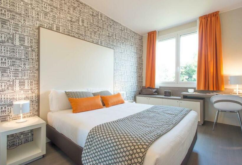 اتاق استاندارد با چشمانداز پارک, Tiziano Gruppo Mini