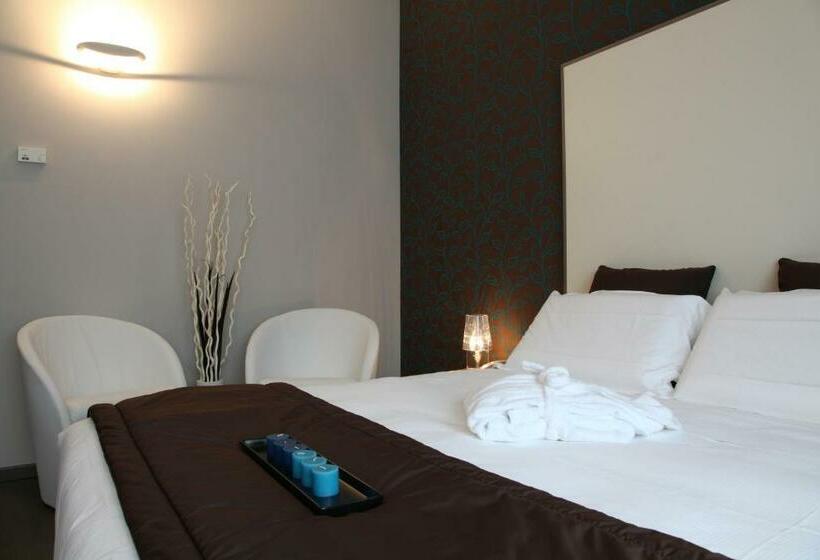 Executive Room Park View, Tiziano Gruppo Mini