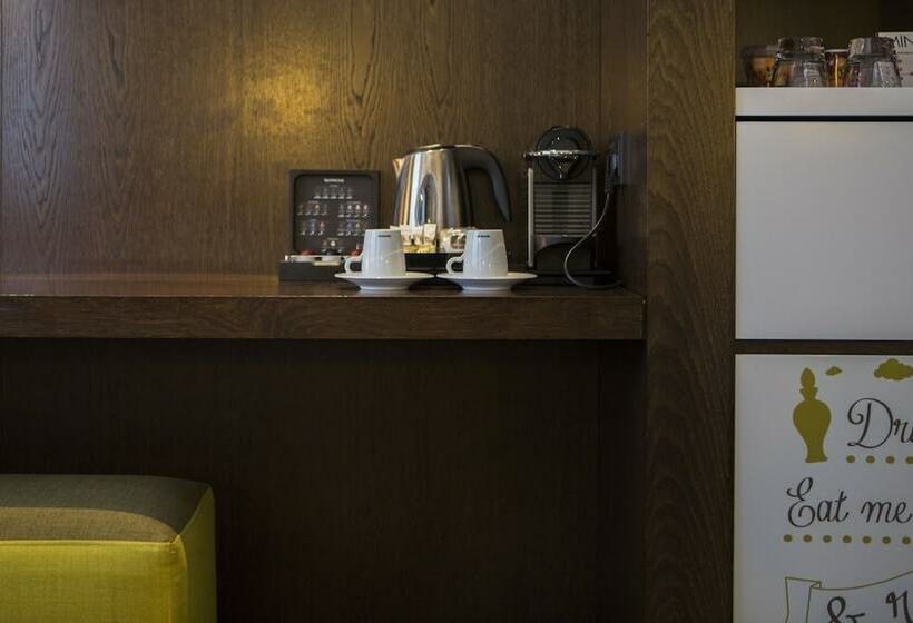 سوییت جونیور, Vincci Centrum