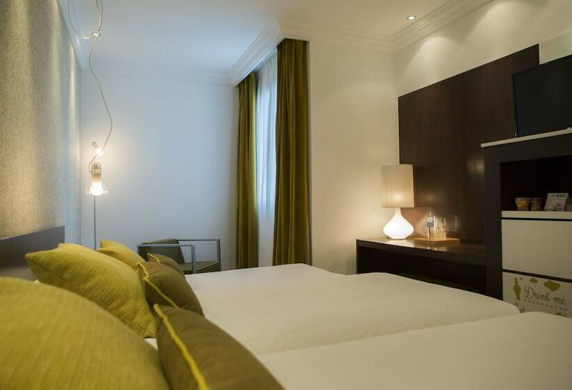 اتاق استاندارد سه نفره, Vincci Centrum