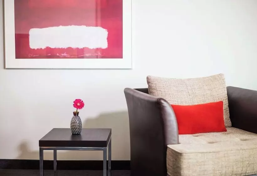ジュニアスイート, Lindner Hotel Frankfurt Main Plaza, Part Of Jdv By Hyatt