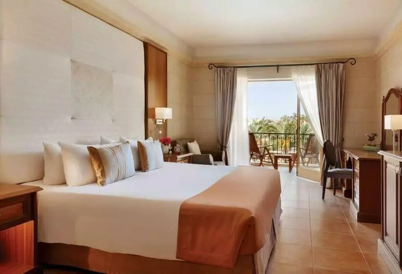 اتاق لوکس, Kempinski Hotel San Lawrenz
