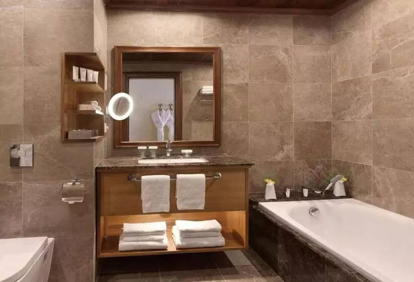 سوییت, Kempinski Hotel San Lawrenz