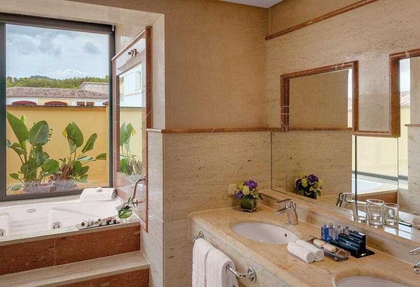 Номер Executive, Steigenberger Hotel And Resort Camp De Mar