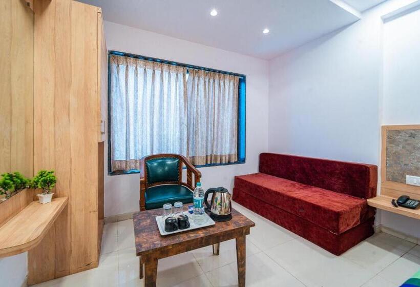 اتاق لوکس, Treebo Bright Plaza & Spa