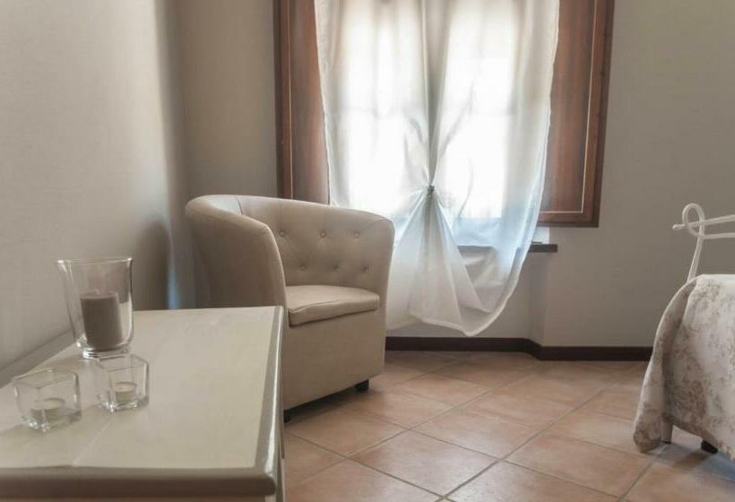 اتاق دوبلکس, Casale La Fata Tipico Toscano Immerso Nelle Colline Tra Lucca E Versilia, 6 Appartamenti Indipenden