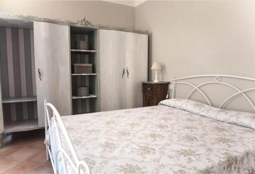 اتاق دوبلکس, Casale La Fata Tipico Toscano Immerso Nelle Colline Tra Lucca E Versilia, 6 Appartamenti Indipenden