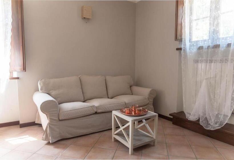 اتاق دوبلکس, Casale La Fata Tipico Toscano Immerso Nelle Colline Tra Lucca E Versilia, 6 Appartamenti Indipenden