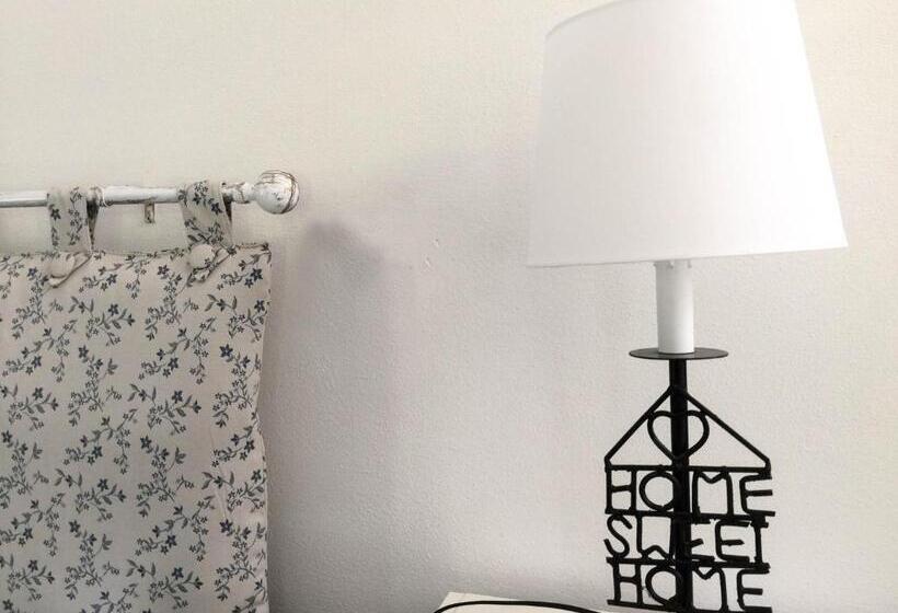 اتاق دوبلکس, Casale La Fata Tipico Toscano Immerso Nelle Colline Tra Lucca E Versilia, 6 Appartamenti Indipenden