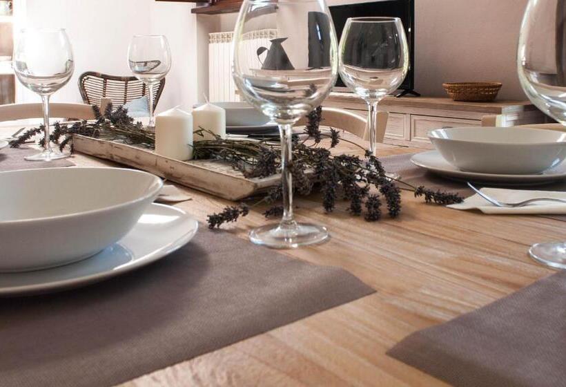 آپارتمان 1 خوابه, Casale La Fata Tipico Toscano Immerso Nelle Colline Tra Lucca E Versilia, 6 Appartamenti Indipenden