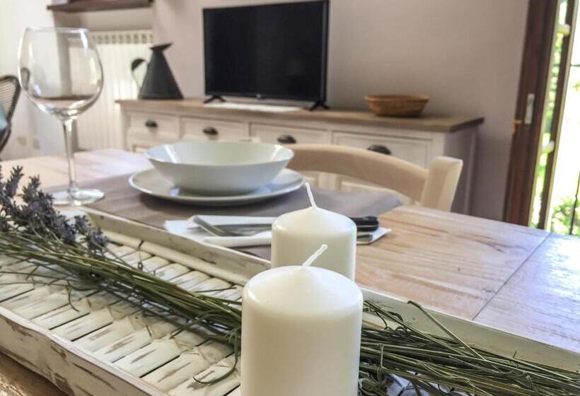 آپارتمان 1 خوابه, Casale La Fata Tipico Toscano Immerso Nelle Colline Tra Lucca E Versilia, 6 Appartamenti Indipenden