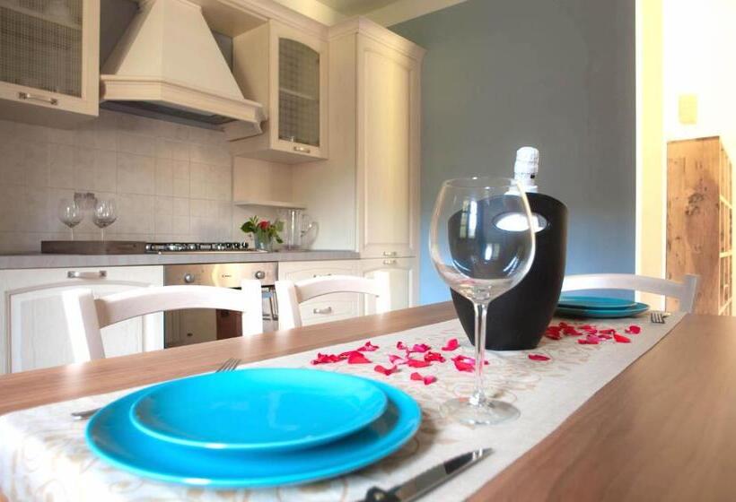 آپارتمان 2 خوابه, Casale La Fata Tipico Toscano Immerso Nelle Colline Tra Lucca E Versilia, 6 Appartamenti Indipenden