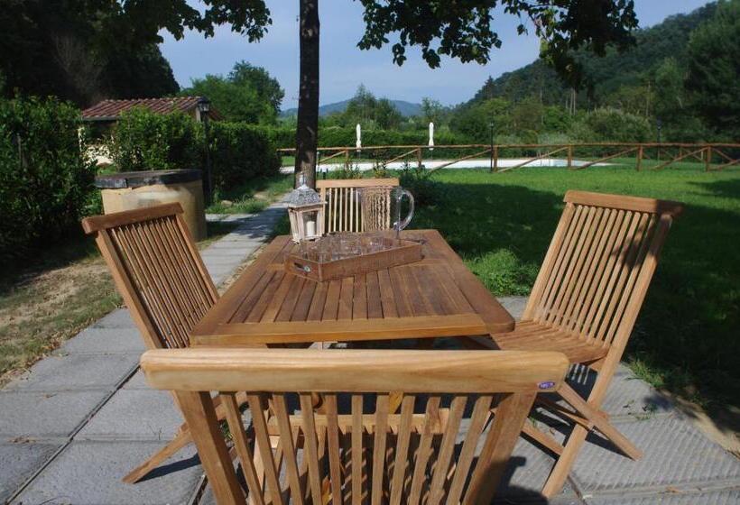 آپارتمان 1 خوابه همکف, Casale La Fata  Tipico Toscano Immerso Nelle Colline Tra Lucca E Versilia, 6 Appartamenti Indipenden