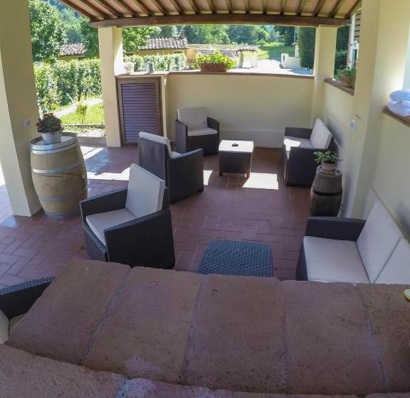 آپارتمان 1 خوابه, Casale La Fata Tipico Toscano Immerso Nelle Colline Tra Lucca E Versilia, 6 Appartamenti Indipenden