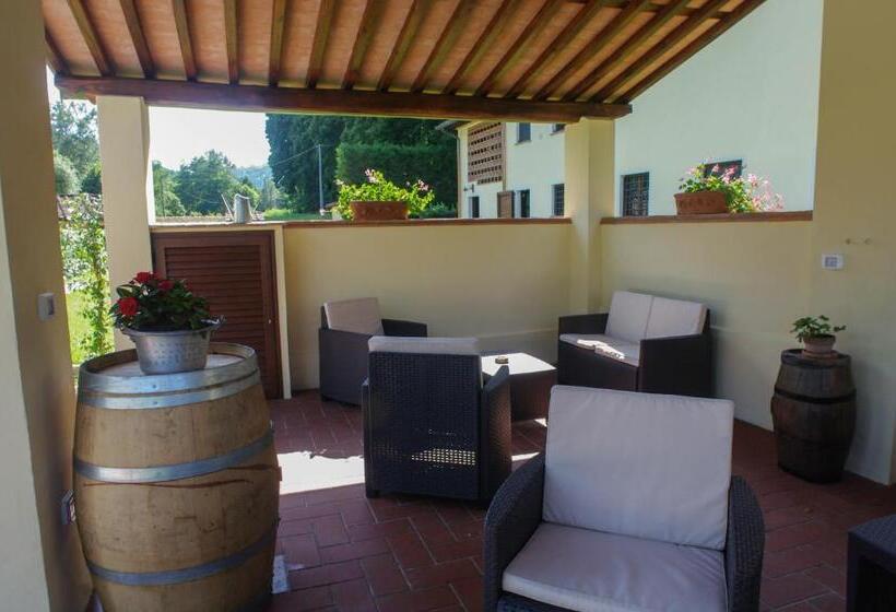 آپارتمان 1 خوابه, Casale La Fata Tipico Toscano Immerso Nelle Colline Tra Lucca E Versilia, 6 Appartamenti Indipenden