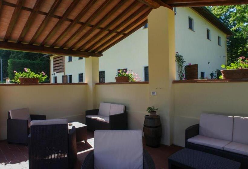 آپارتمان 1 خوابه, Casale La Fata Tipico Toscano Immerso Nelle Colline Tra Lucca E Versilia, 6 Appartamenti Indipenden