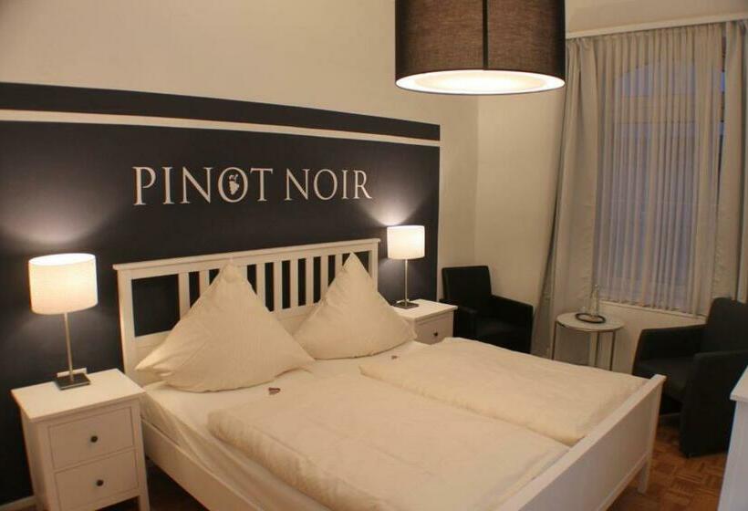 스탠다드 룸, Dinoris Boutique