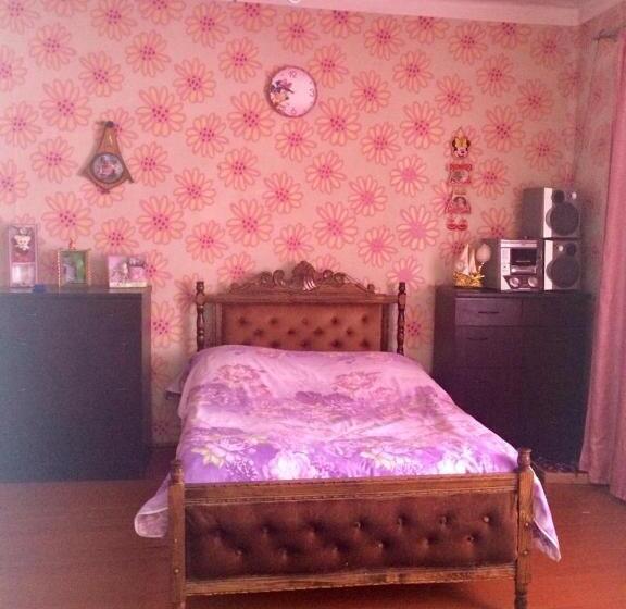 اتاق اکونومی, Kazbegi 1