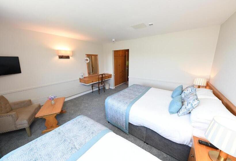 חדר סופריור, Whispering Pines