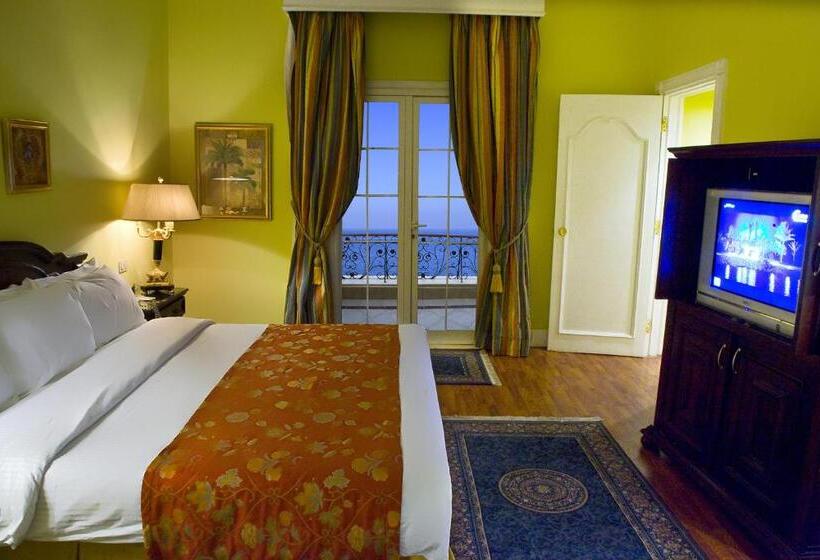 اتاق لوکس با چشم‌انداز دریاچه, Helnan Auberge Fayoum