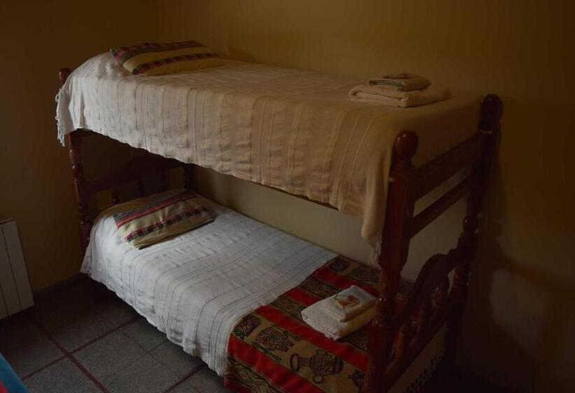 コンフォートトリプルルーム, Azul Humahuaca Hostal