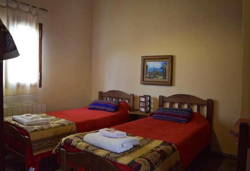 プレミアム4ベッドルーム, Azul Humahuaca Hostal
