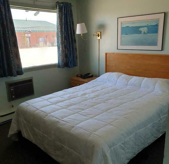 غرفة ديلوكس, Chimo Motel