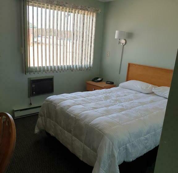 غرفة ديلوكس, Chimo Motel