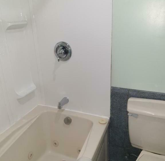 غرفة ديلوكس, Chimo Motel