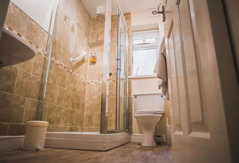 Номер Стандарт, Burton Lodge Guest House & Spa