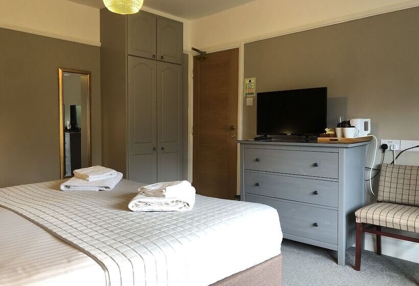 Номер Стандарт, Burton Lodge Guest House & Spa