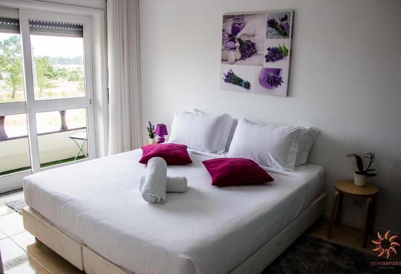 발코니가 있는 스위트, Nine Senses