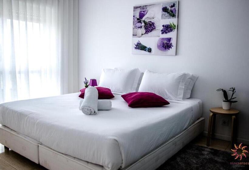 발코니가 있는 스위트, Nine Senses