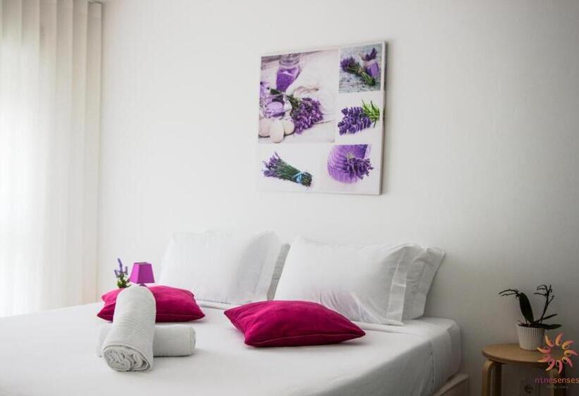 발코니가 있는 스위트, Nine Senses